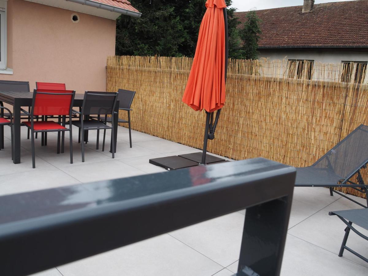 Gite Le Renouveau Avec Jacuzzi Privatif Ban-de-Laveline Exterior photo